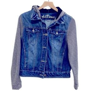 WALLFLOWER JEAN JACKET WOMEN LARGE BLUE DENIM CROP STRIPED KNIT ARM HOOD.